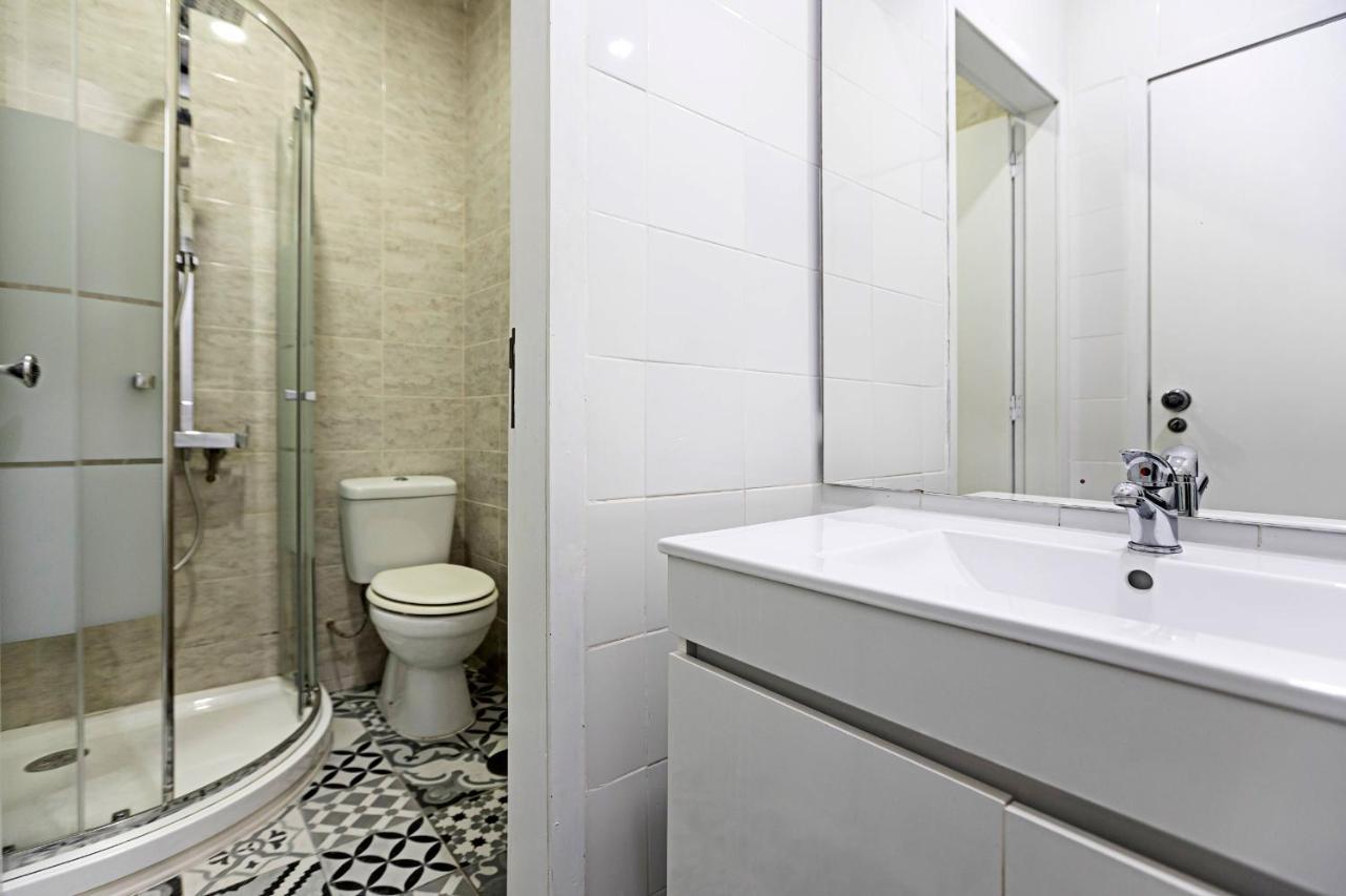 Amazing Apartment In Downtown Porto By Lovelystay Exteriör bild